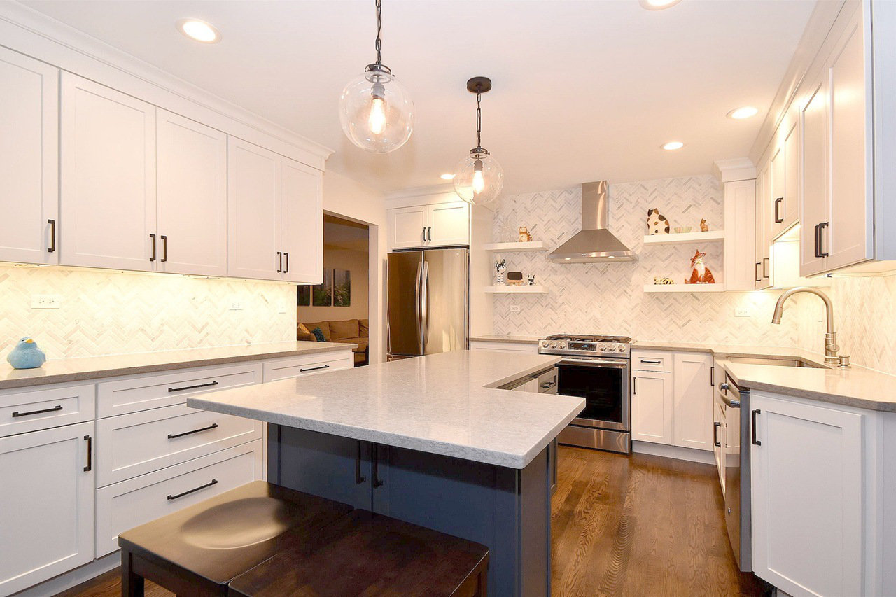 Kitchen remodel kitchen design - view of island - Platinum Builders