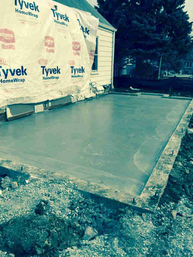 Poured slab for home addtion in Downers Grove | Platinum Builders
