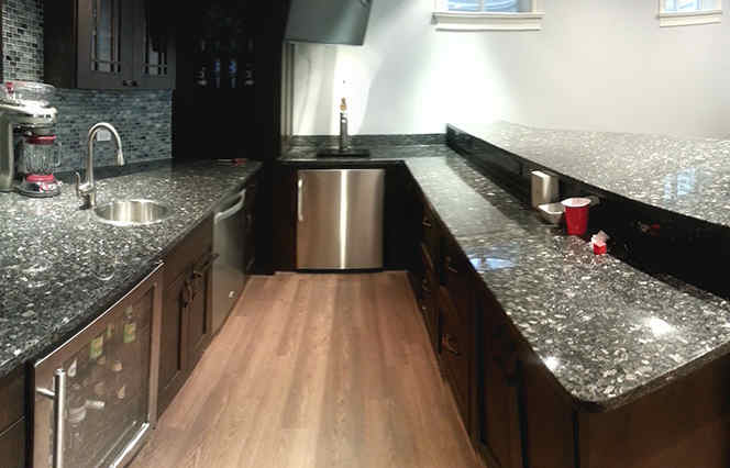 Custom bar for basement remodel in Downers Grove | Platinum Builders