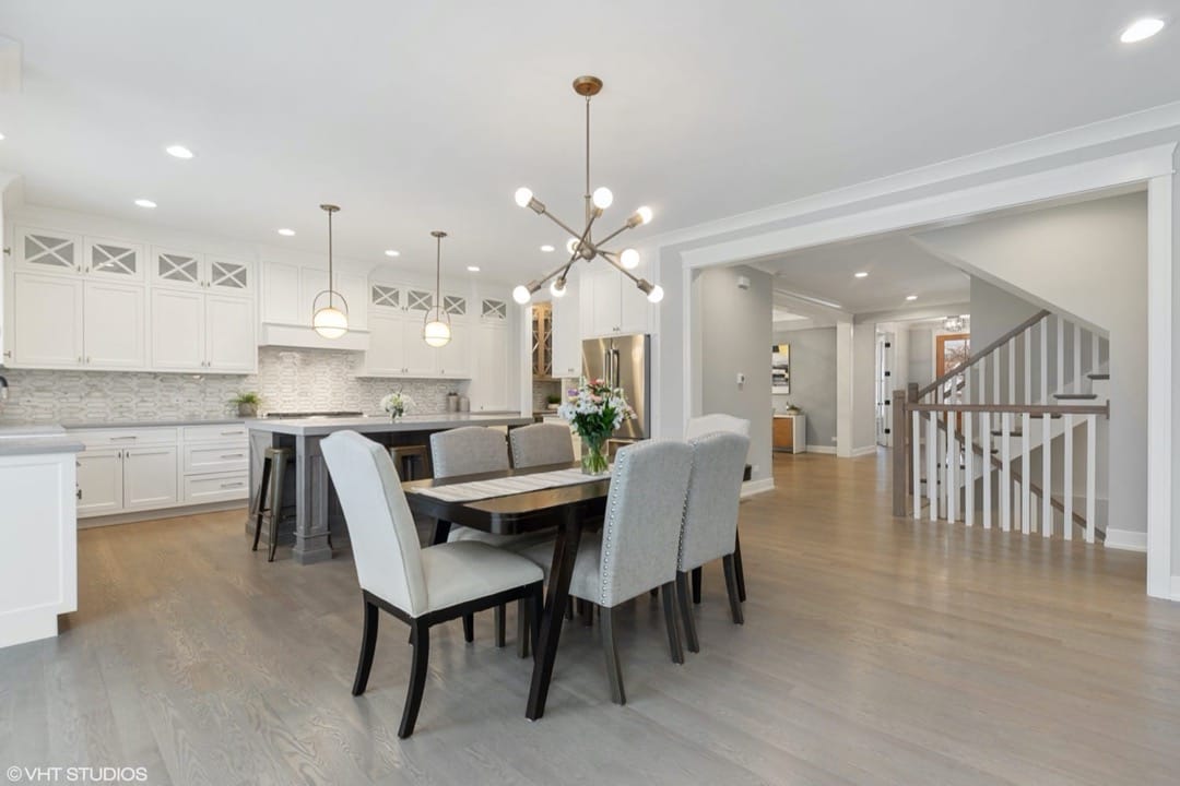 Gourmet kitchen with 52 inch cabinets and oversized island | Platinum Builders