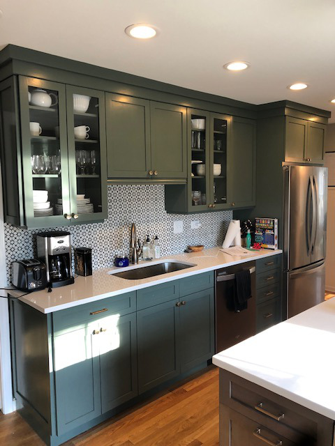 Kitchen renovation and design with new countertops and backsplash